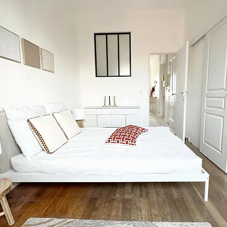 Suite Falso Villeurbanne Exterior photo