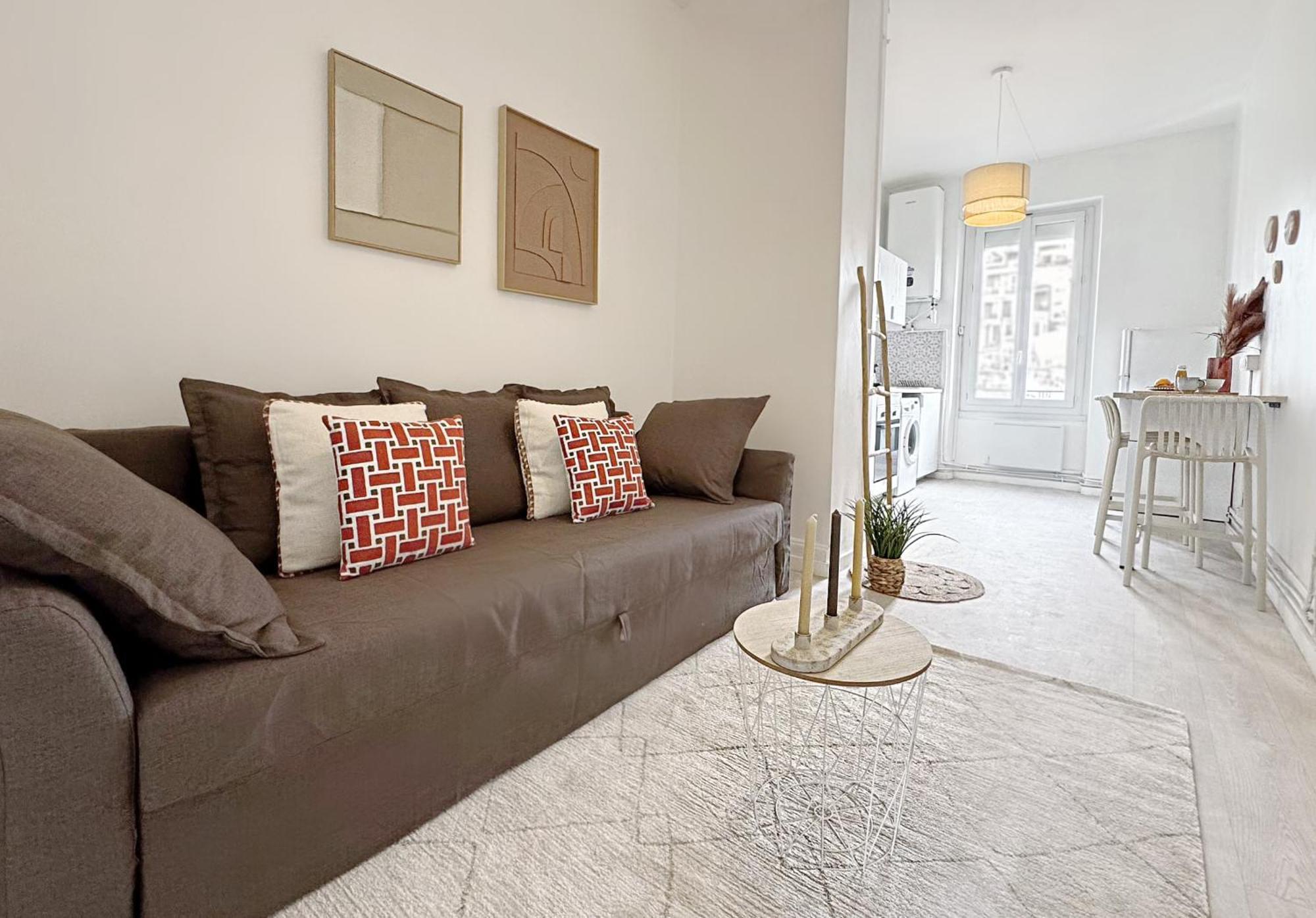 Falso Apartment Villeurbanne